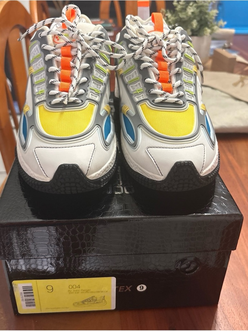 Men's Athletic Sneakers - White, Yellow & Blue